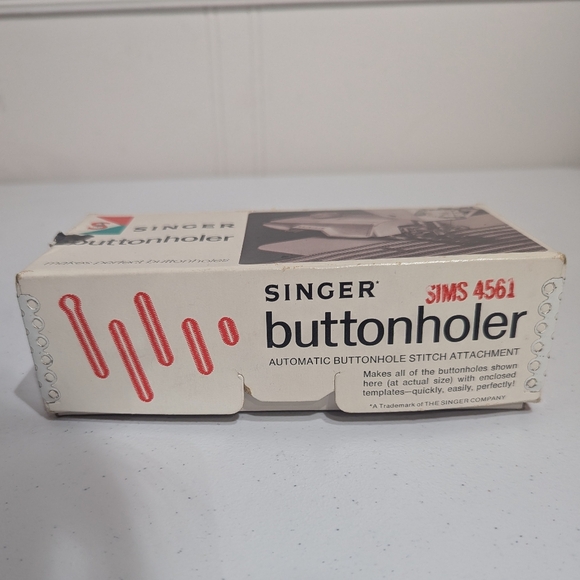 Vintage Singer Buttonholer - Picture 10 of 12